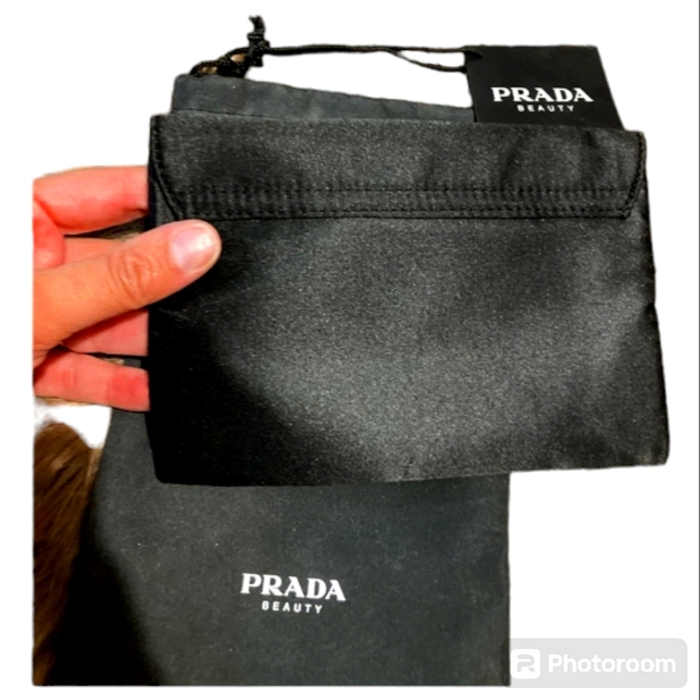PRADA AUTHENTIC COSMETIC  JEWELRY ENVELOPE STYLE POUCH W DUSTBAG NWT - Picture 3 of 5